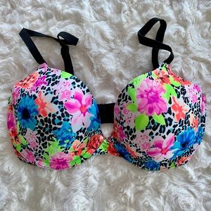 PINK Victoria’s Secret Wear Everywhere Demi